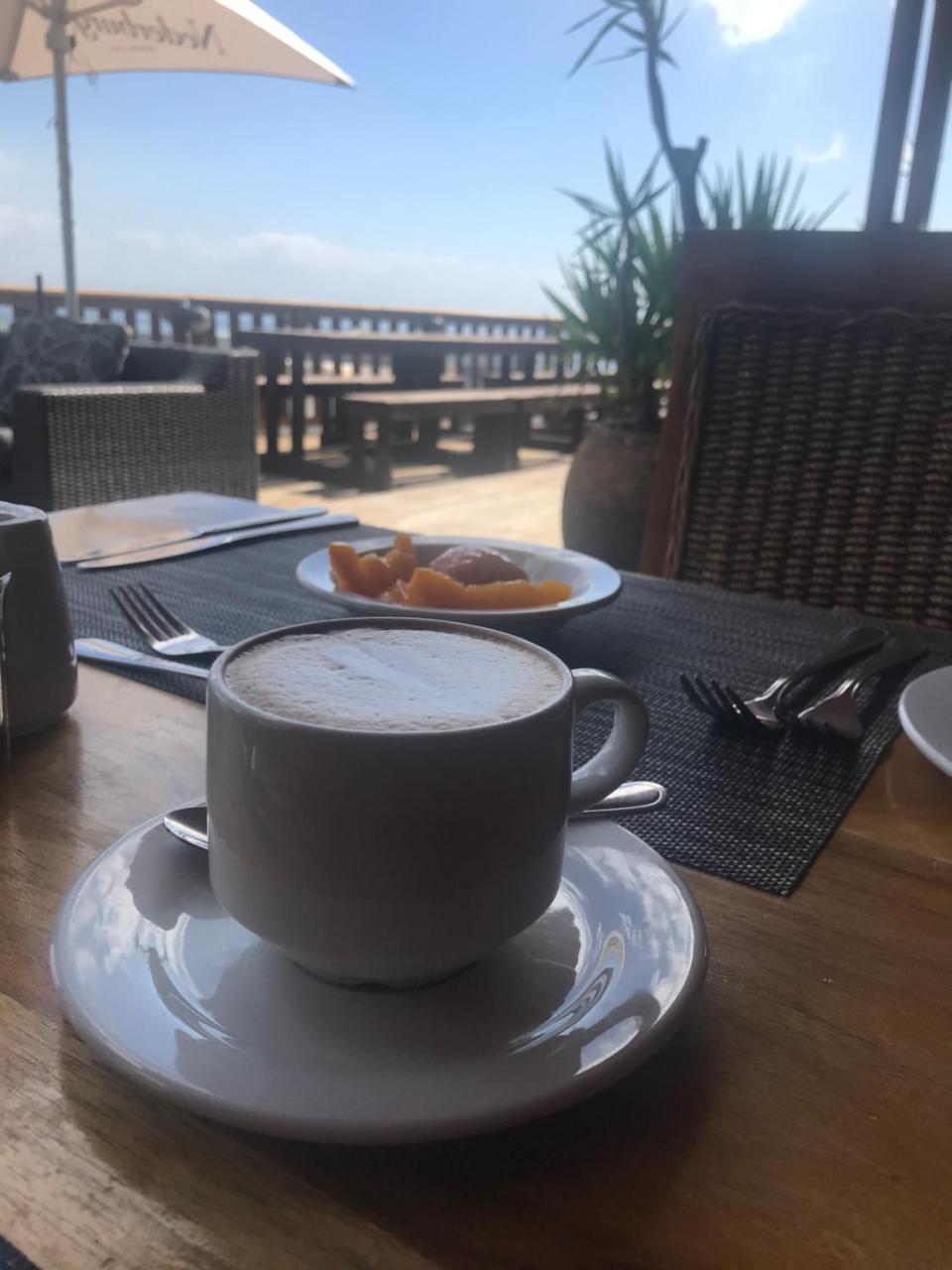 The Kelway Hotel Порт Елизабет Екстериор снимка
